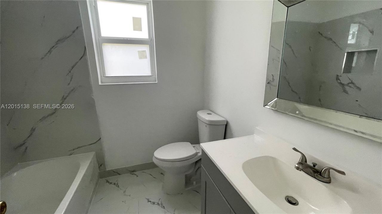 5200 NW 16th St, Lauderhill, FL 33313 Photo