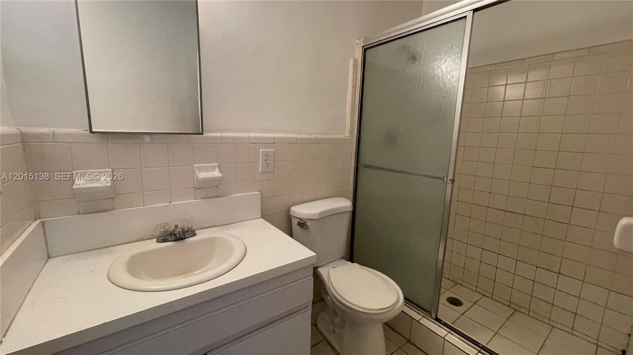5200 NW 16th St, Lauderhill, FL 33313 Photo