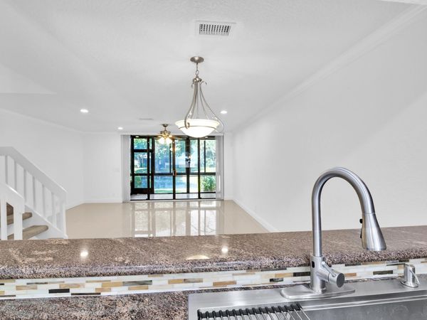 4821 NW 22nd Street, Unit 4135, Coconut Creek, FL 33063