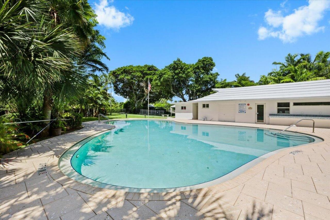 2611 SE 21 Street, Fort Lauderdale, FL 33316 Photo