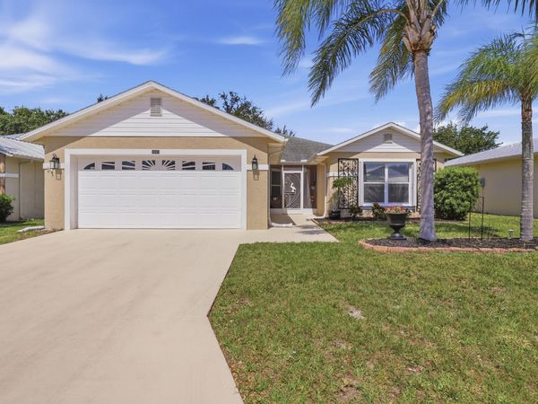 6644 Picante Circle, Fort Pierce, FL 34951