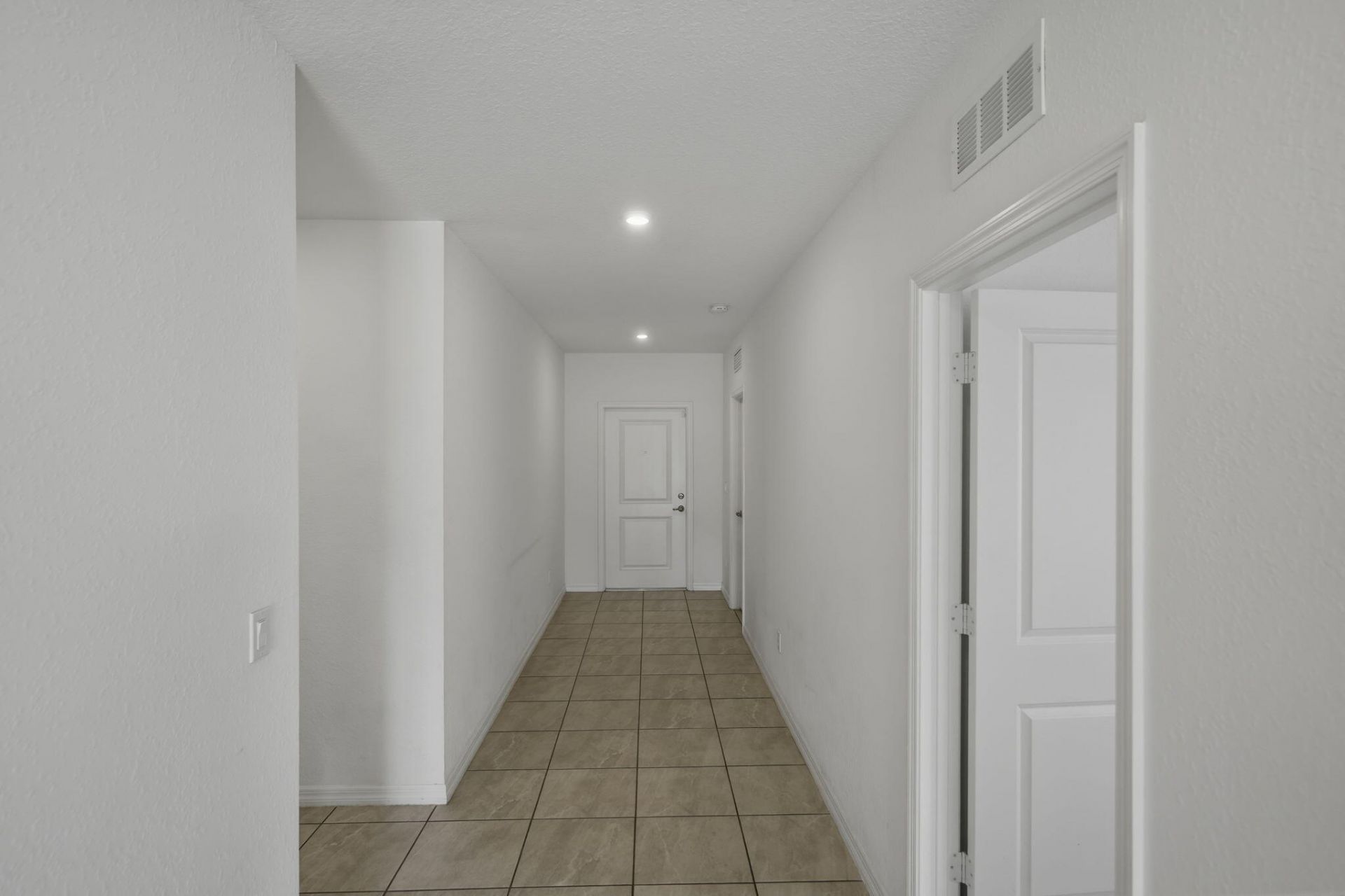 4633 SW Savona Boulevard, Port Saint Lucie, FL 34953 Photo