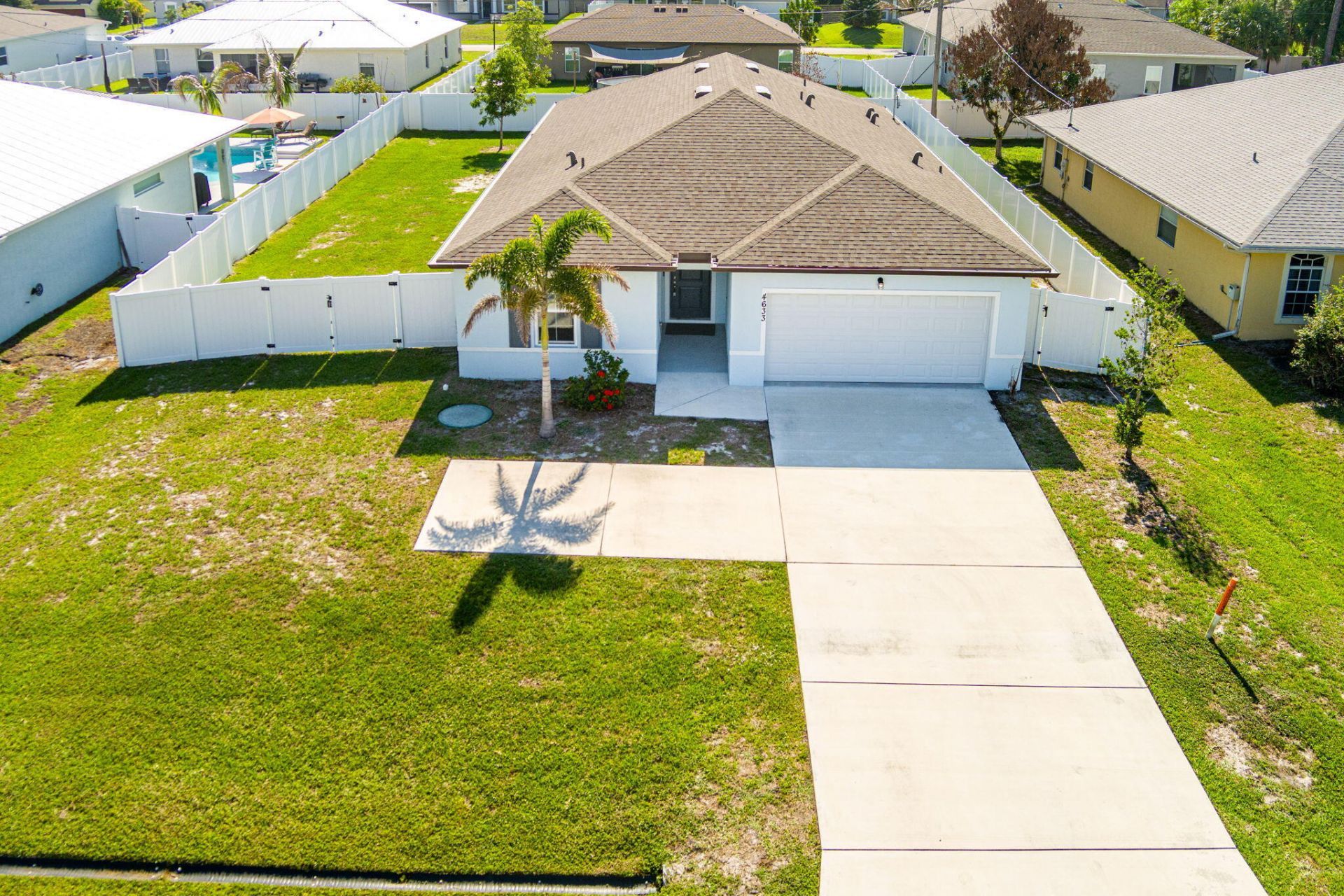 4633 SW Savona Boulevard, Port Saint Lucie, FL 34953 Photo