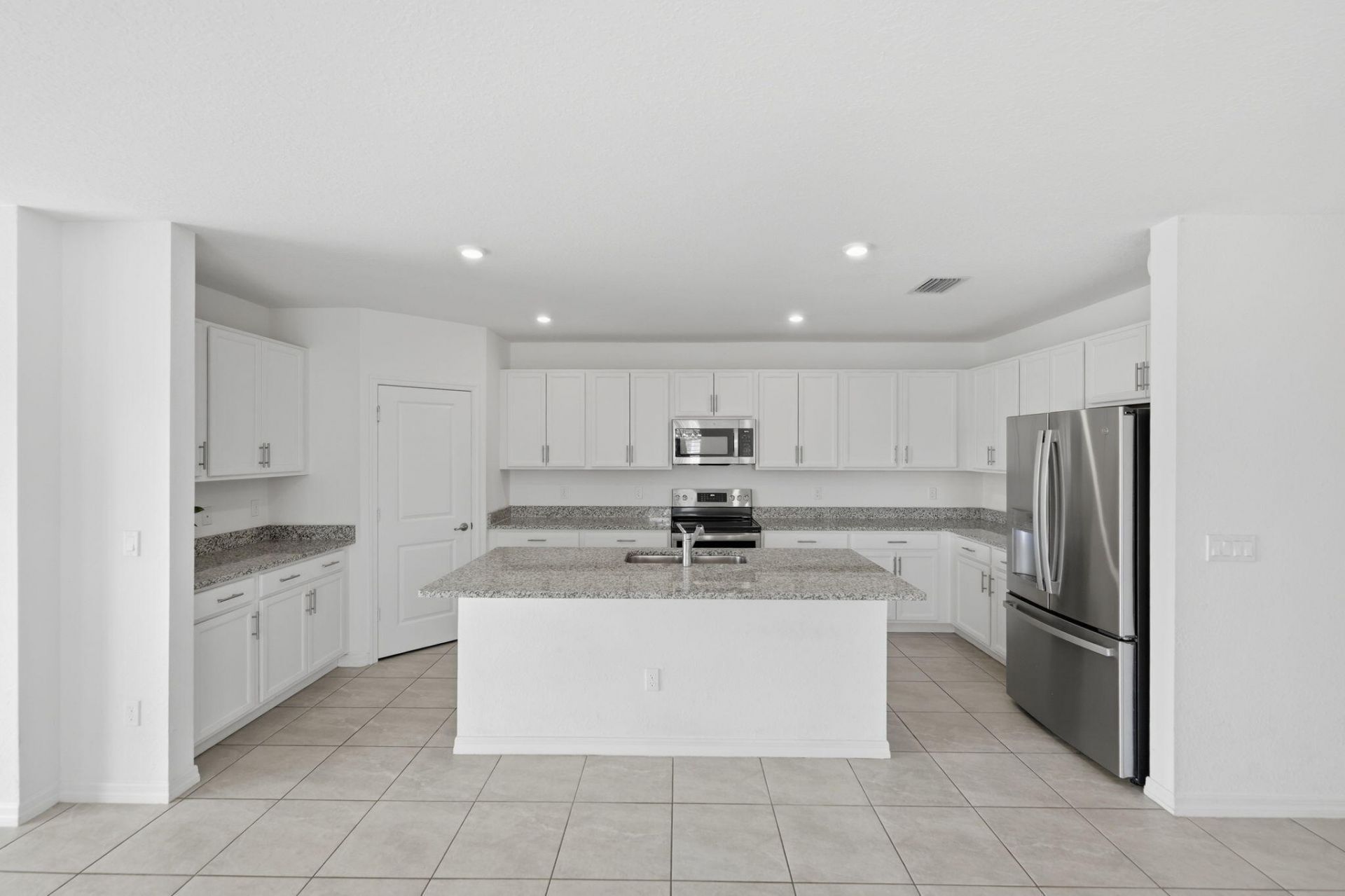 4633 SW Savona Boulevard, Port Saint Lucie, FL 34953 Photo