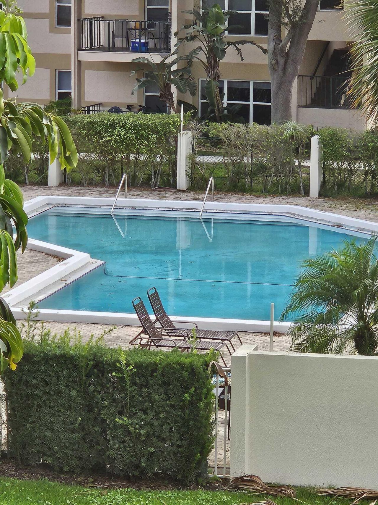 5951 Wellesley Park Drive, Unit 304, Boca Raton, FL 33433 Photo