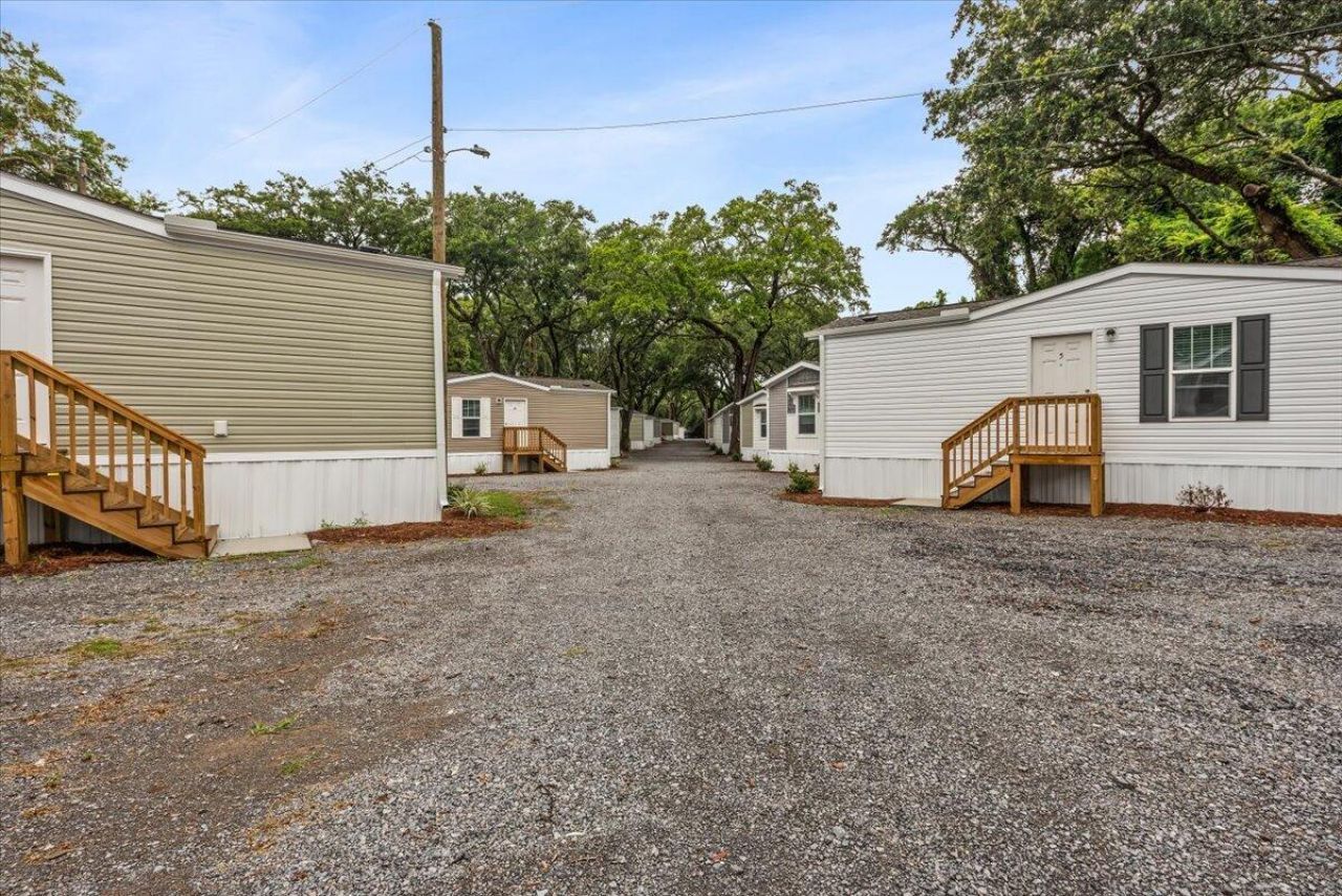 1156 Russell Drive Photo 30