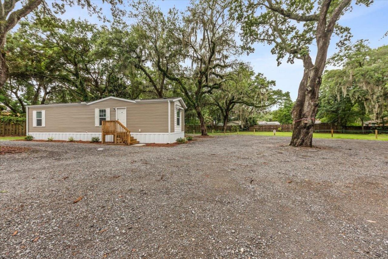1156 Russell Drive Photo 31