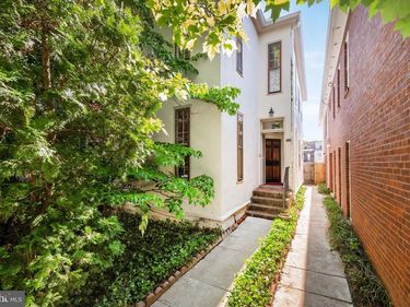 215 N COLUMBUS STREET, ALEXANDRIA, VA 22314