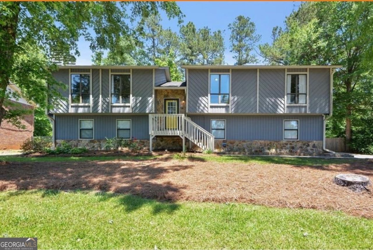 8940 Western Pines Drive, Douglasville, GA 30134 Main Photo