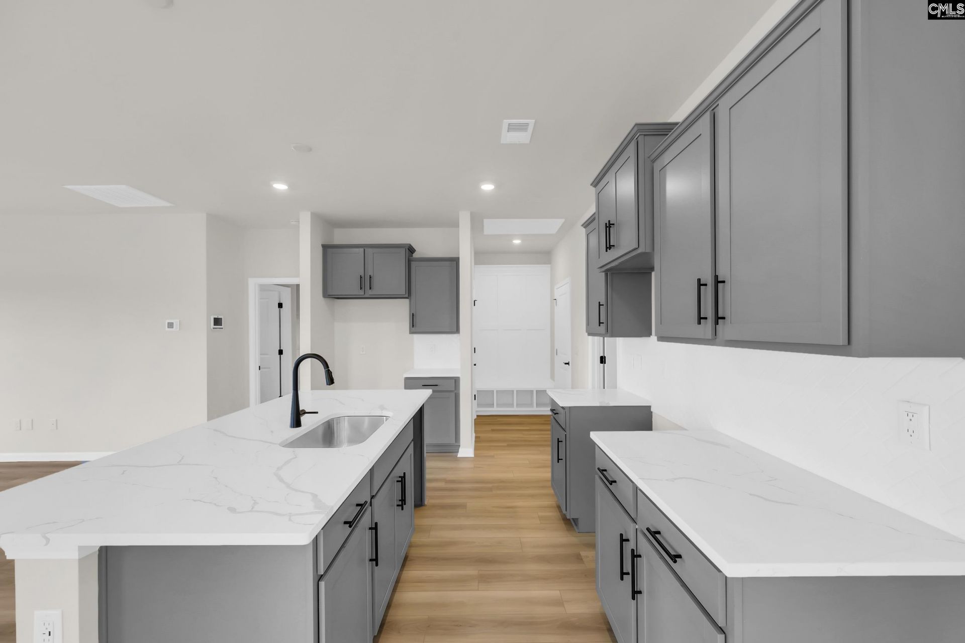 2173 Allan Crest Road  Photo 11