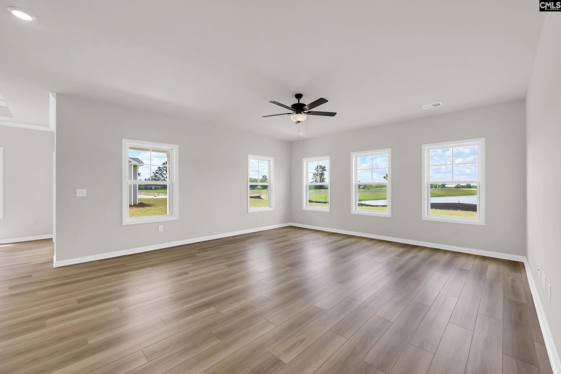 2181 Allan Crest Road  Photo 14