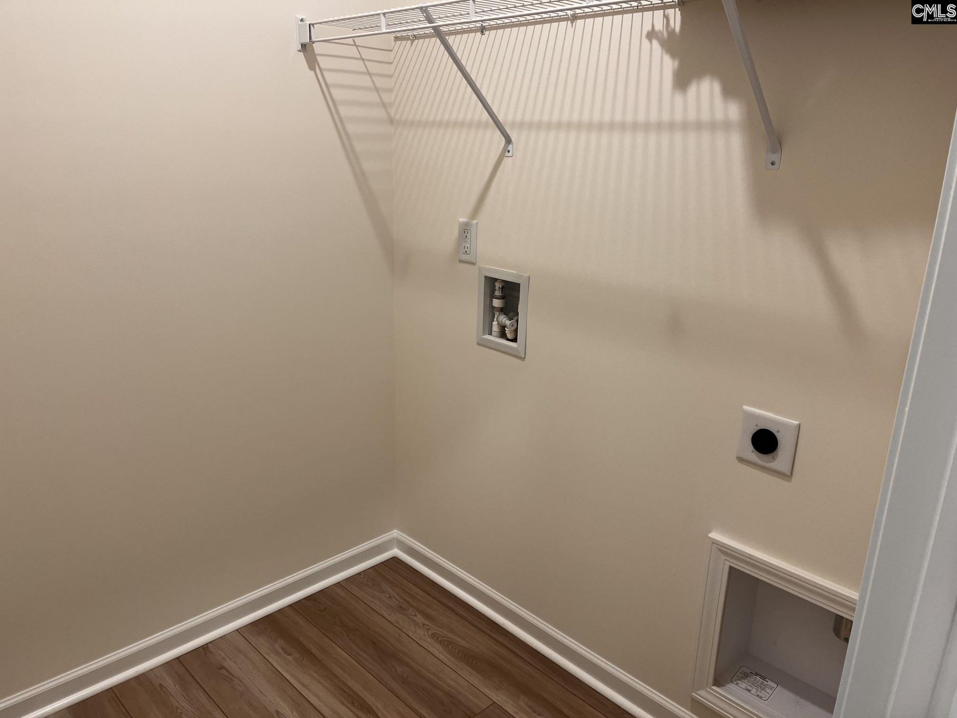 2181 Allan Crest Road Photo 16