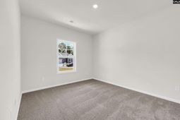 2181 Allan Crest Road  photo 4