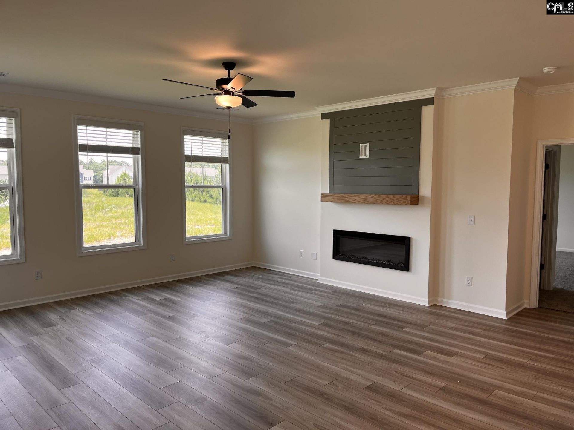 2181 Allan Crest Road Photo 8