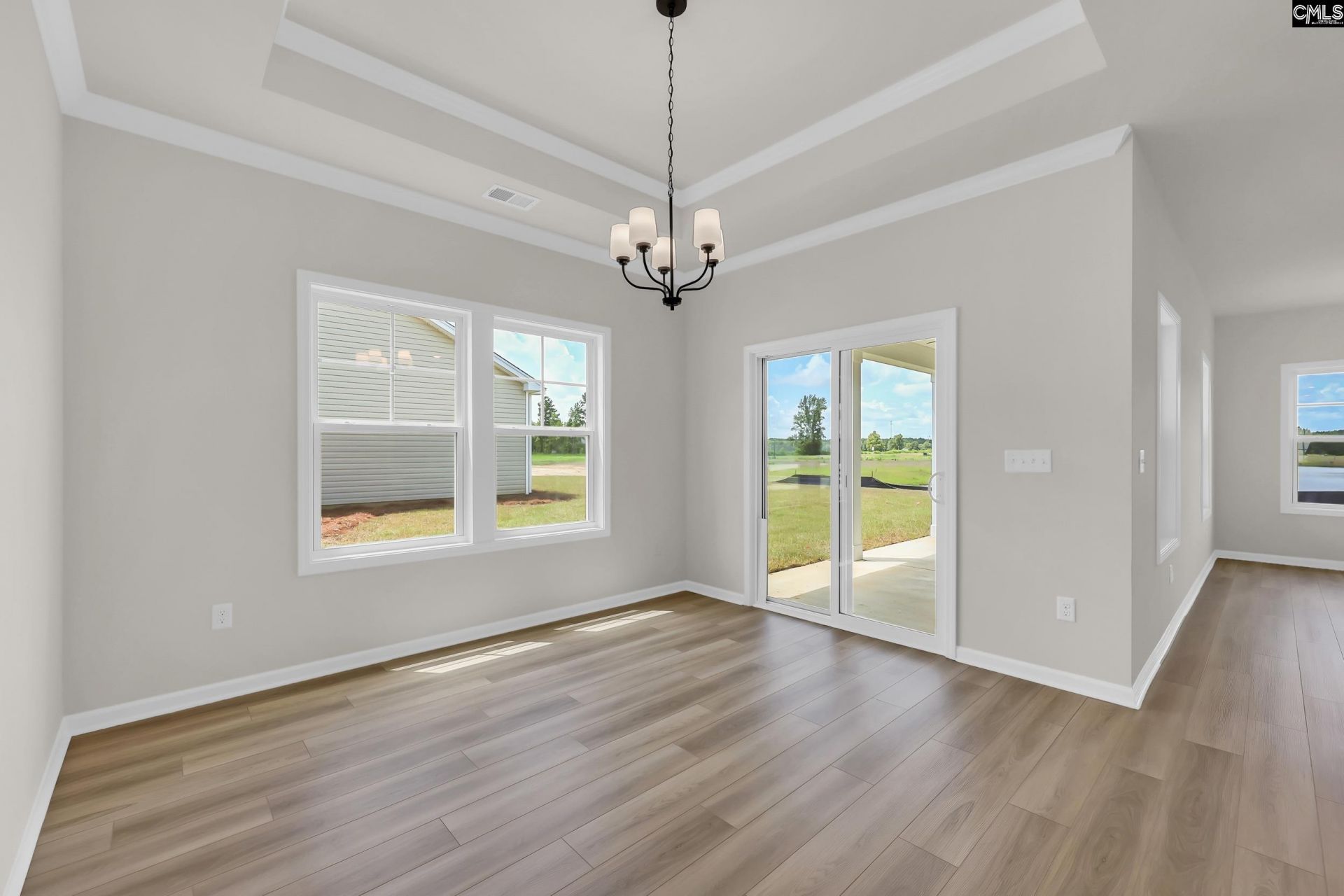 2181 Allan Crest Road  Photo 9