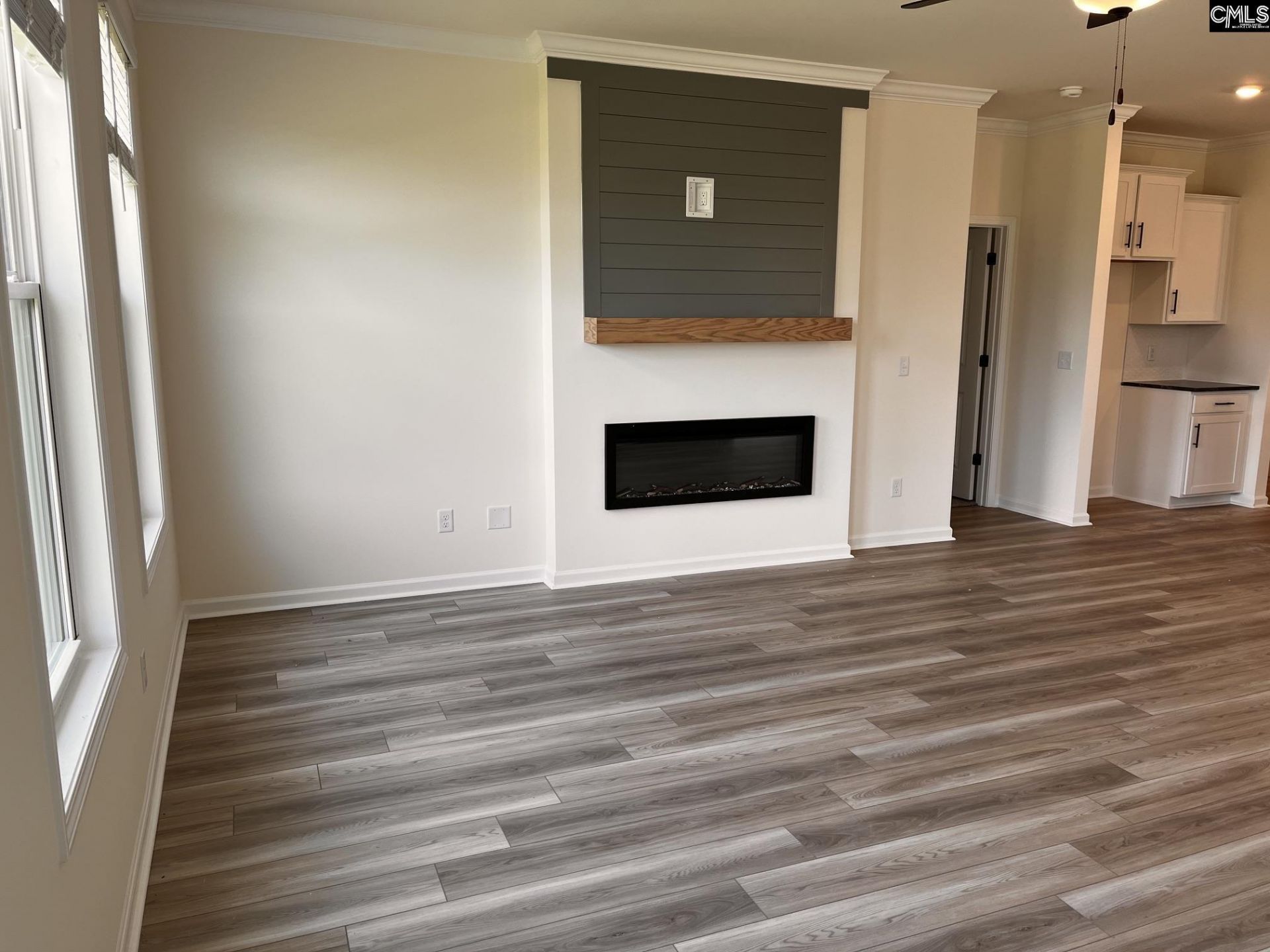 2181 Allan Crest Road Photo 9