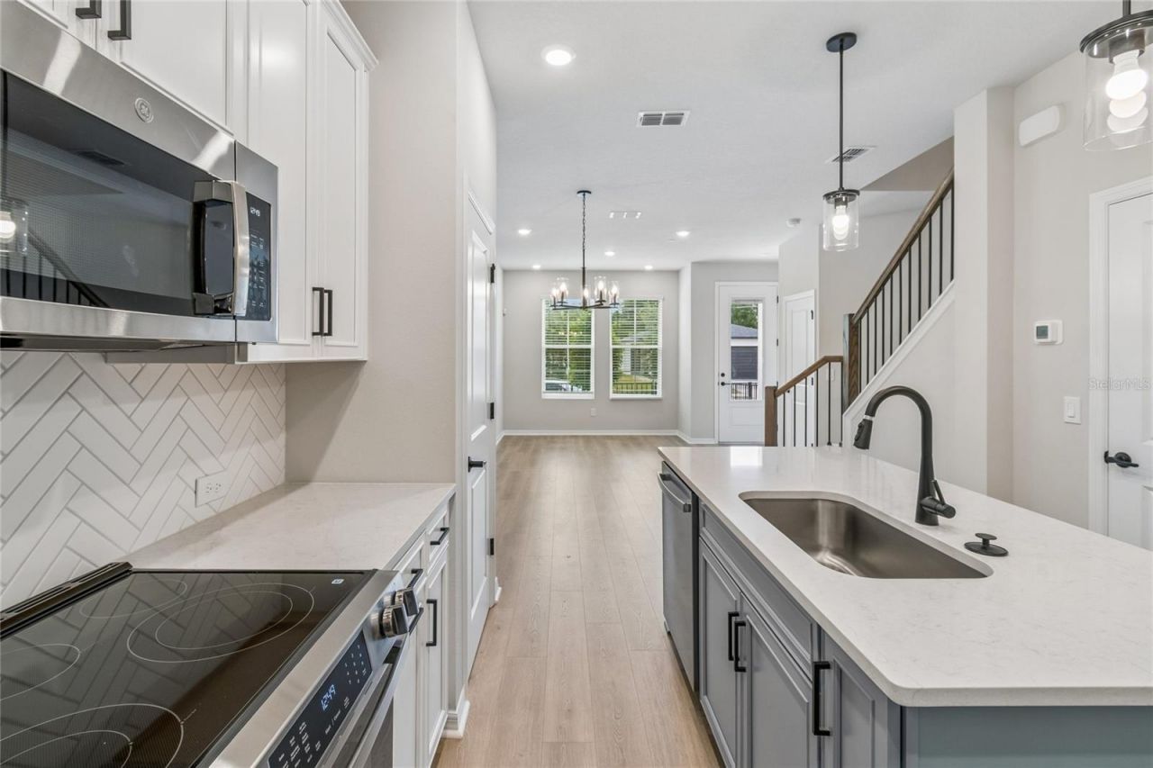 4353 Roush Avenue , Orlando, FL 32803 Photo