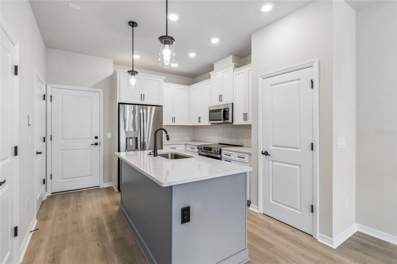 4353 Roush Avenue , Orlando, FL 32803 Photo