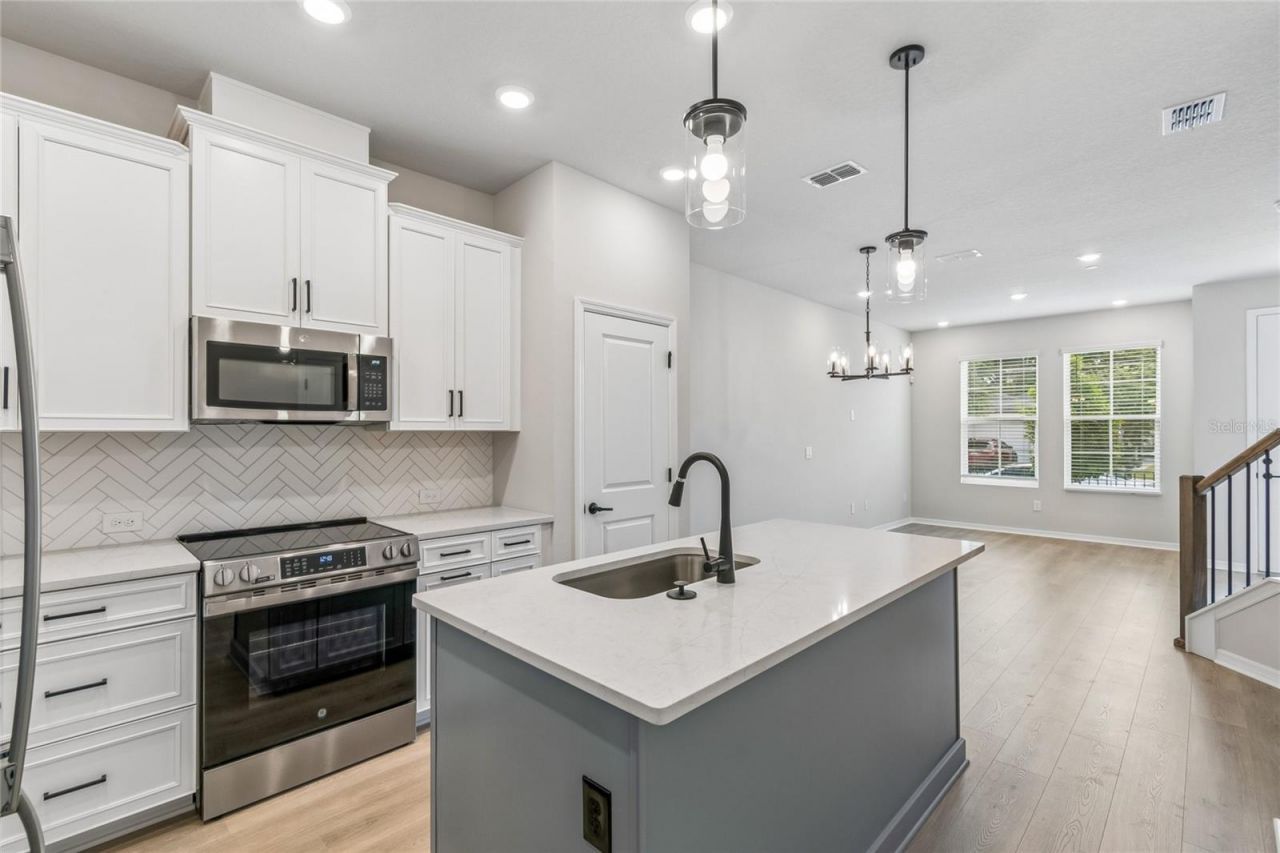 4353 Roush Avenue , Orlando, FL 32803 Photo