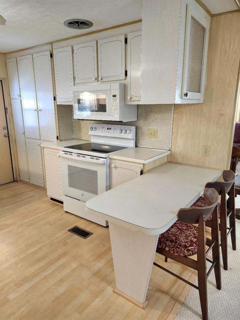 6512 Texas Street , Bradenton, FL 34207 Photo