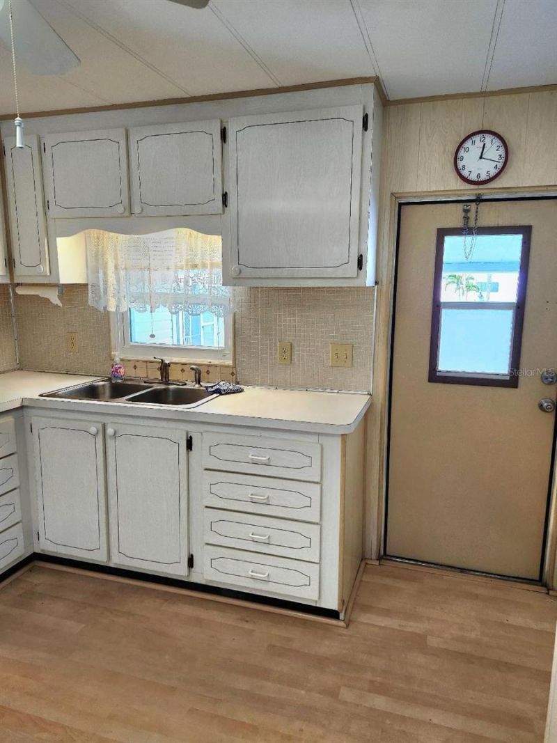 6512 Texas Street , Bradenton, FL 34207 Photo