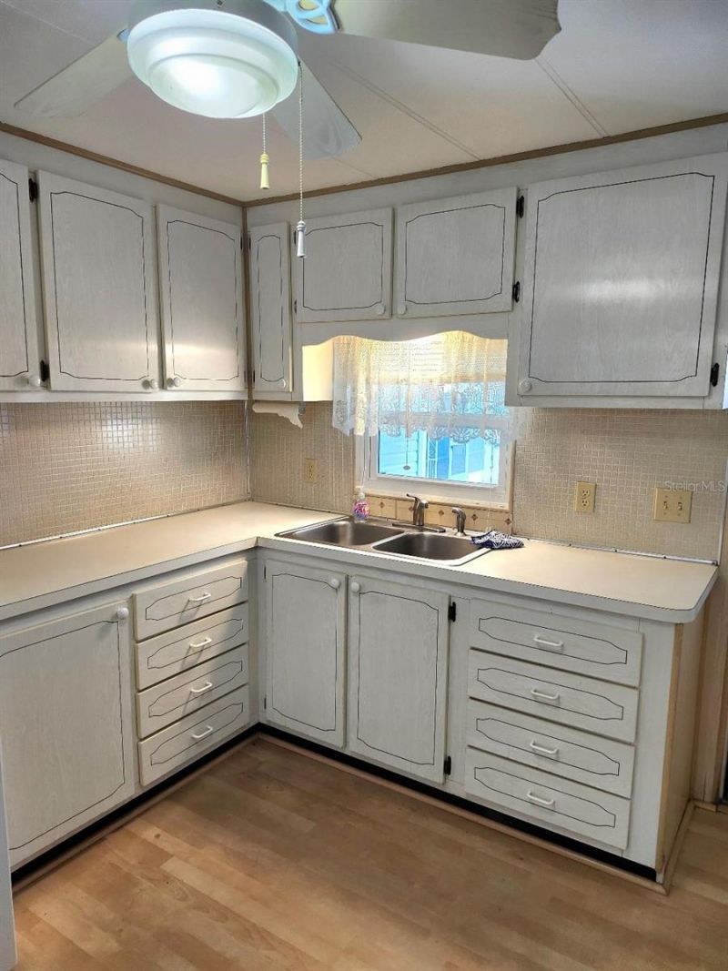 6512 Texas Street , Bradenton, FL 34207 Photo
