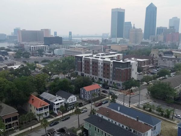 424 CHURCH Street E, Jacksonville, FL 32202