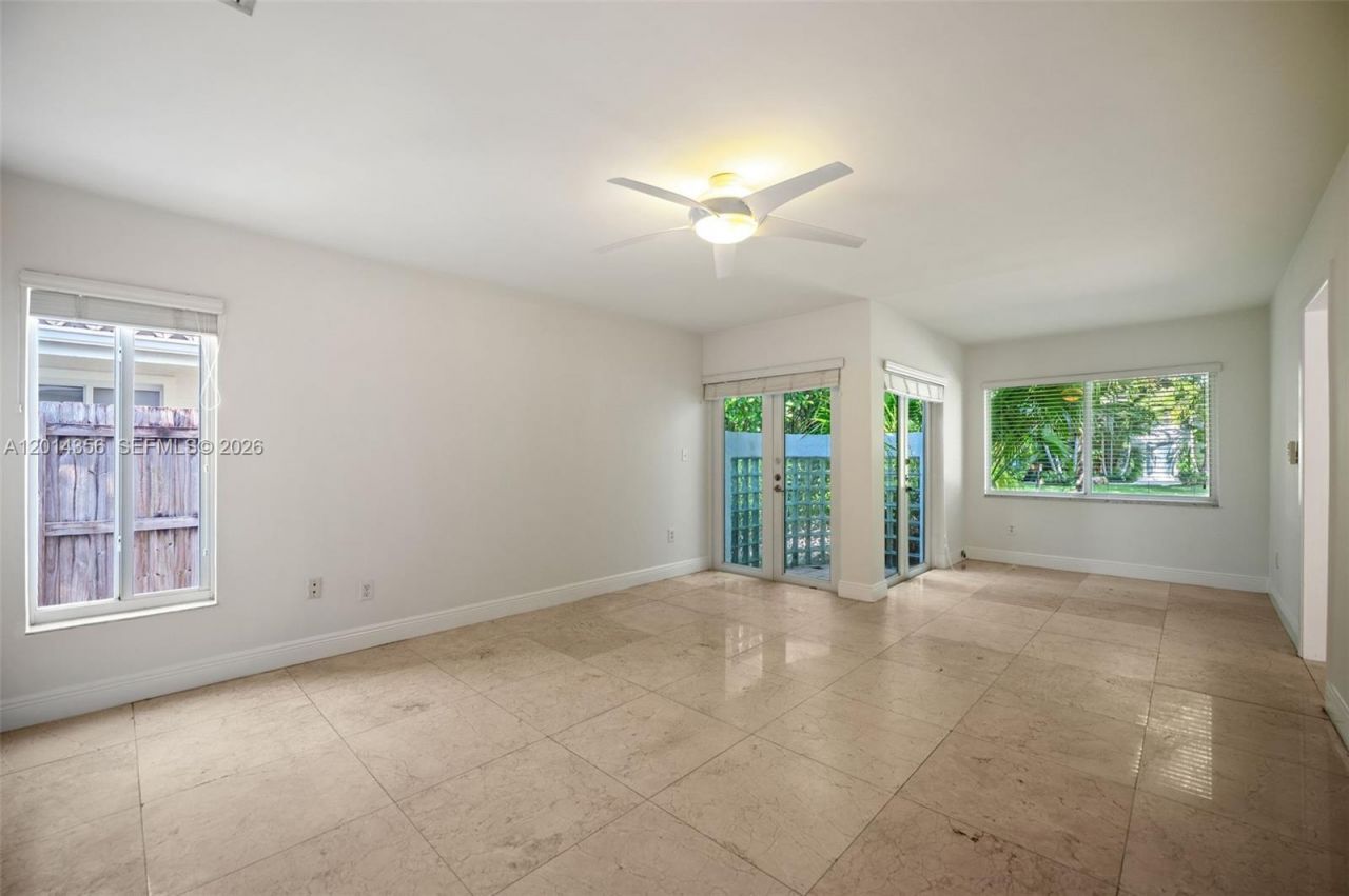 512 Warren Ln , Key Biscayne, FL 33149 Photo