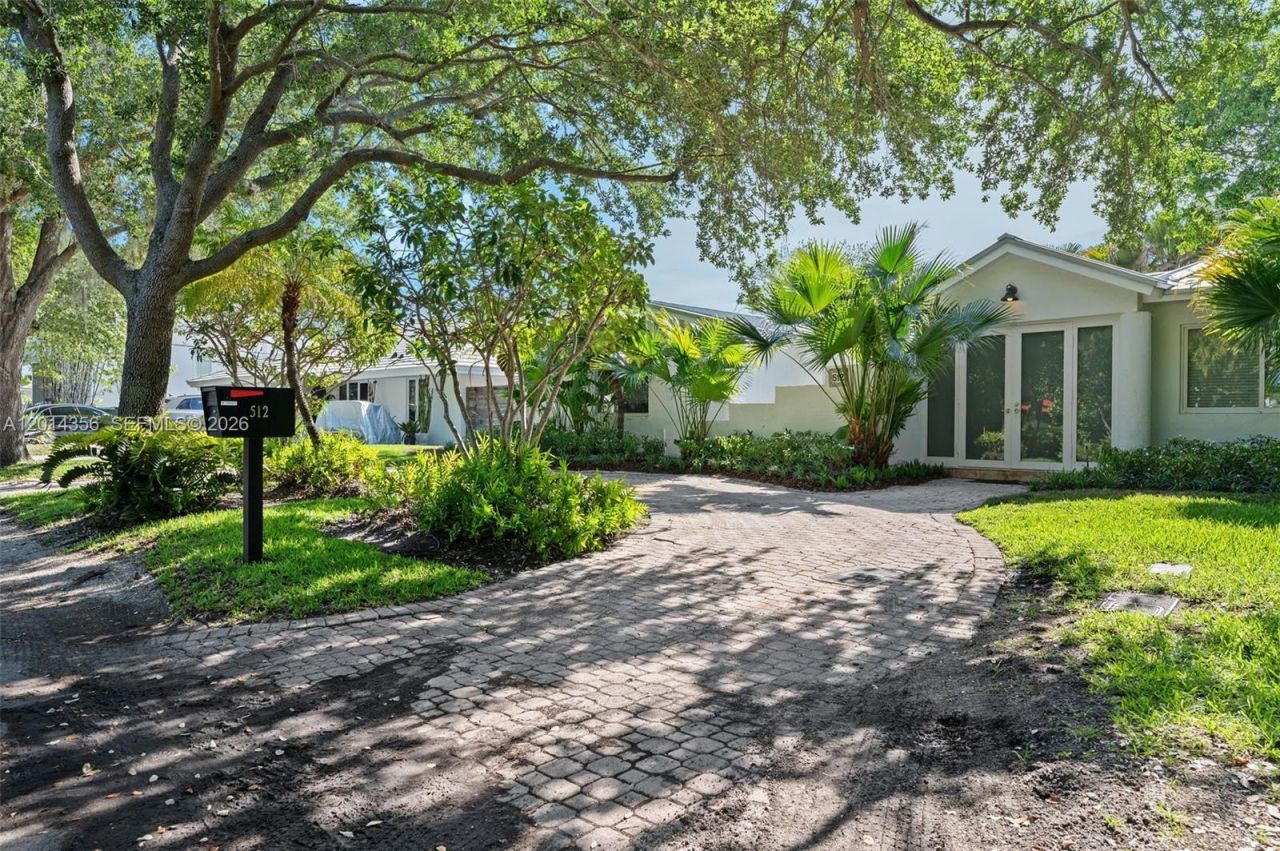 512 Warren Ln , Key Biscayne, FL 33149 Photo