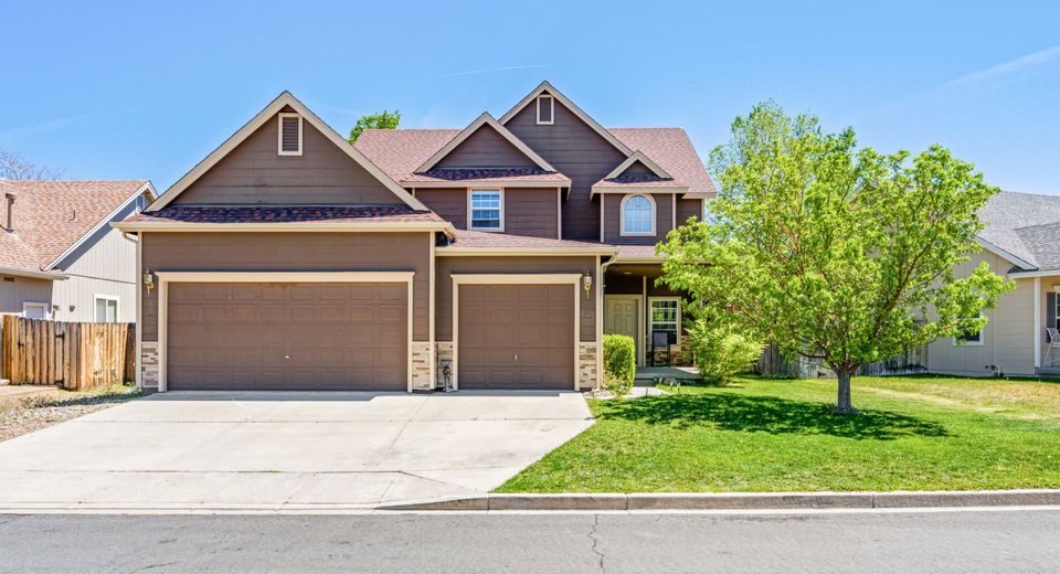9640 Silver Desert Way, Reno, NV 89506 Photo