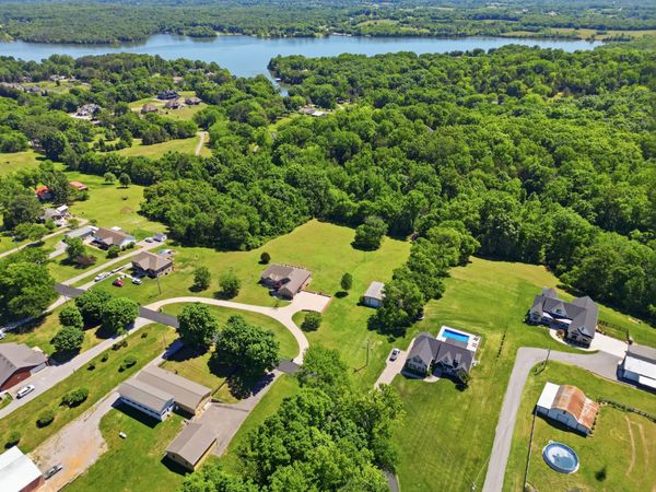980 Riverview Rd, Mount Juliet, TN 37122