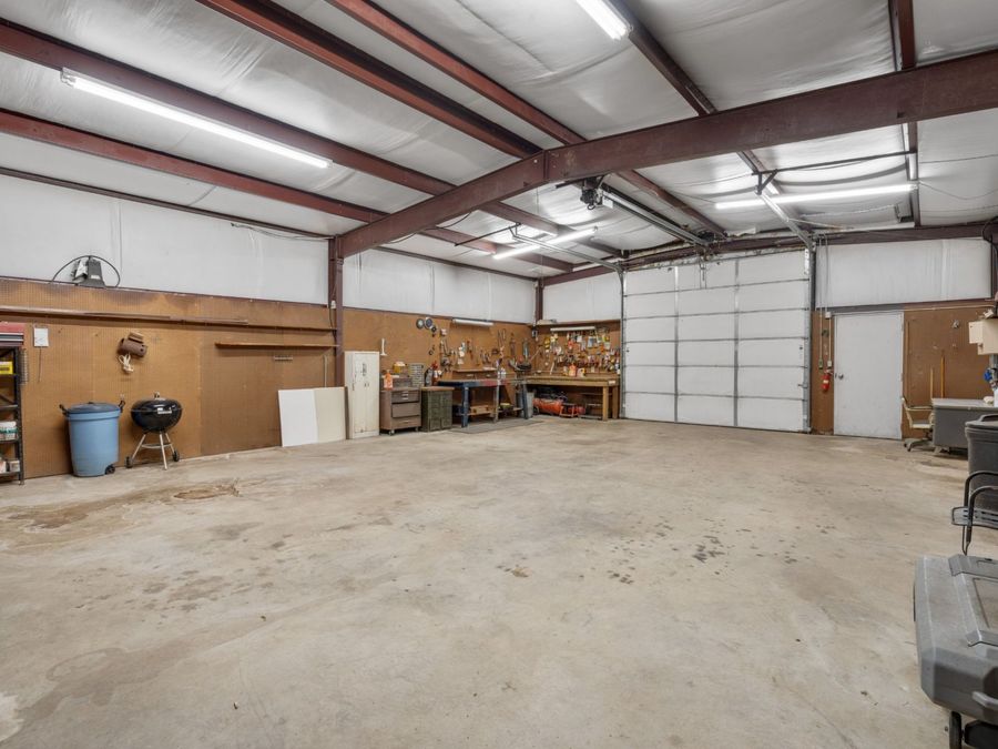 Property Image 43