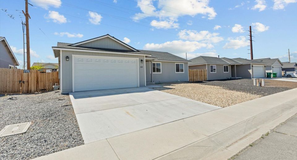 1808 Fort Sutter Boulevard, Fernley, NV 89408 Photo