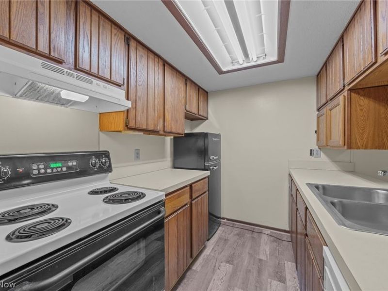 515 Meredith Lane , Unit 2A, Cuyahoga Falls, OH 44223 Photo 10
