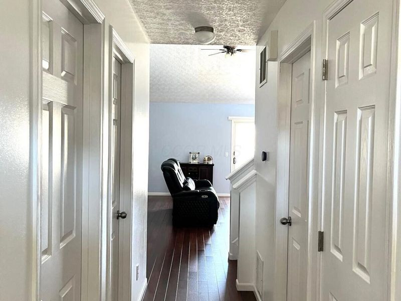 8700 Pennycress Lane , Lewis Center, OH 43035 Photo 5