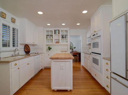 7110 Westmoreland Way, Sacramento, CA 95831 Photo