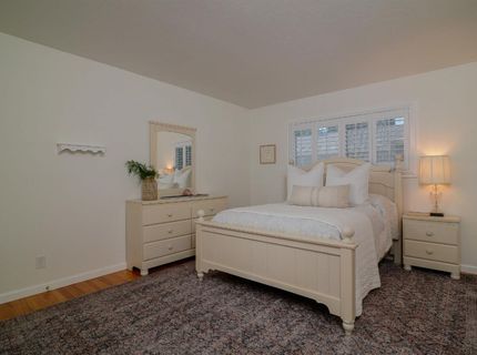 7110 Westmoreland Way, Sacramento, CA 95831 Photo