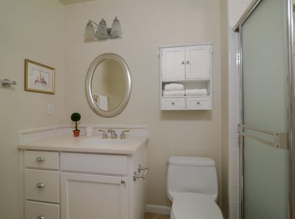 7110 Westmoreland Way, Sacramento, CA 95831 Photo