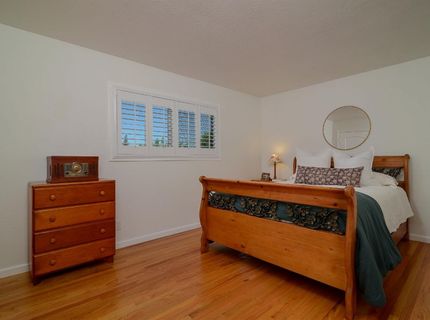 7110 Westmoreland Way, Sacramento, CA 95831 Photo