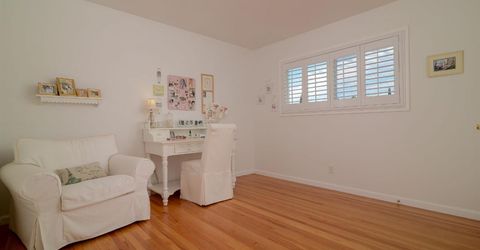 7110 Westmoreland Way, Sacramento, CA 95831 Photo