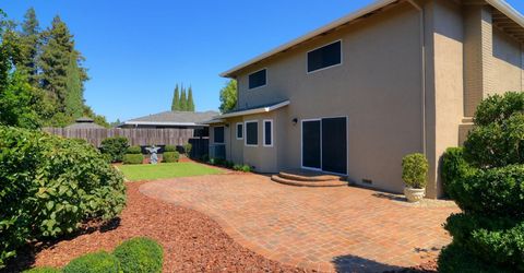 7110 Westmoreland Way, Sacramento, CA 95831 Photo