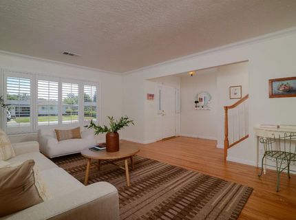 7110 Westmoreland Way, Sacramento, CA 95831 Photo