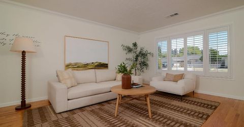 7110 Westmoreland Way, Sacramento, CA 95831 Photo