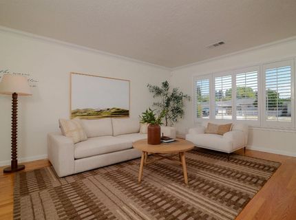 7110 Westmoreland Way, Sacramento, CA 95831 Photo