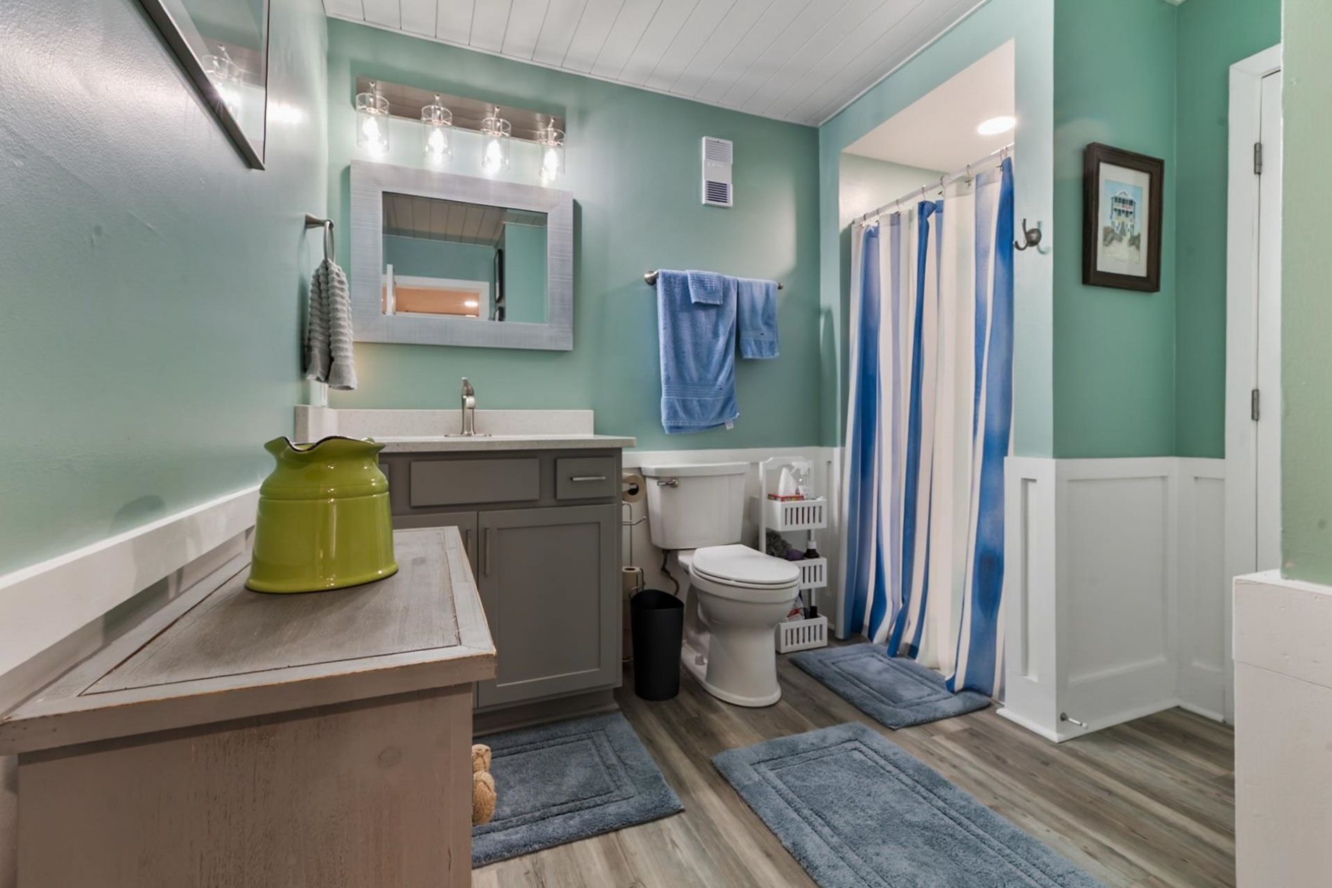 223 Maison Dr. Photo 32