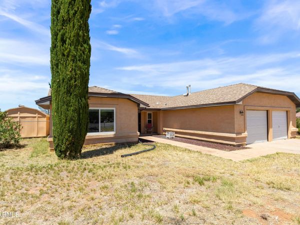 3623 E TOLTEC Court, Sierra Vista, AZ 85650