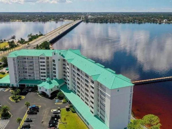 1600 Marina Bay Drive, Unit 301, Panama City, FL 32409