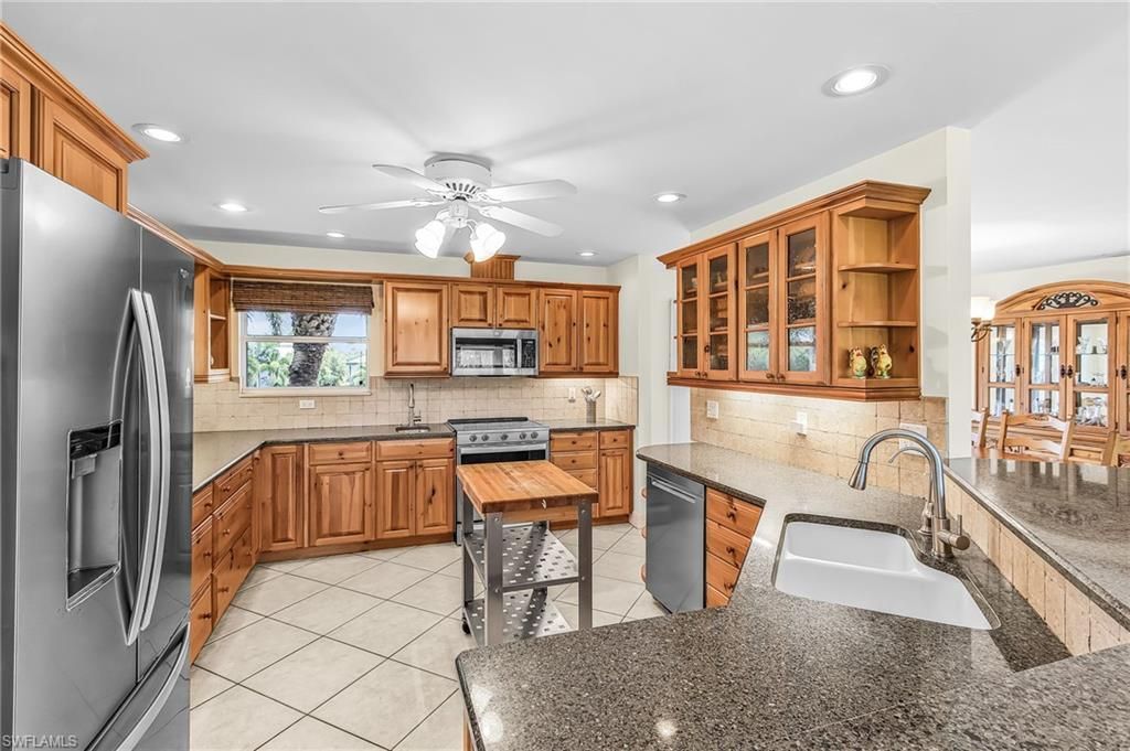 14221 Clubhouse Dr, Bokeelia, FL 33922 Photo
