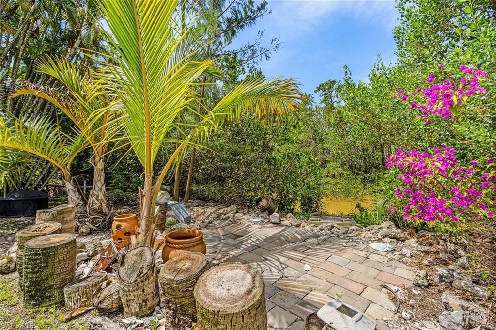 14221 Clubhouse Dr, Bokeelia, FL 33922 Photo