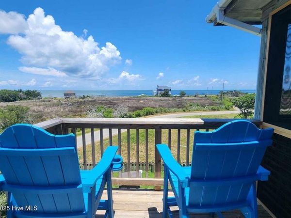 112 Oneal Drive, Ocracoke, NC 27960